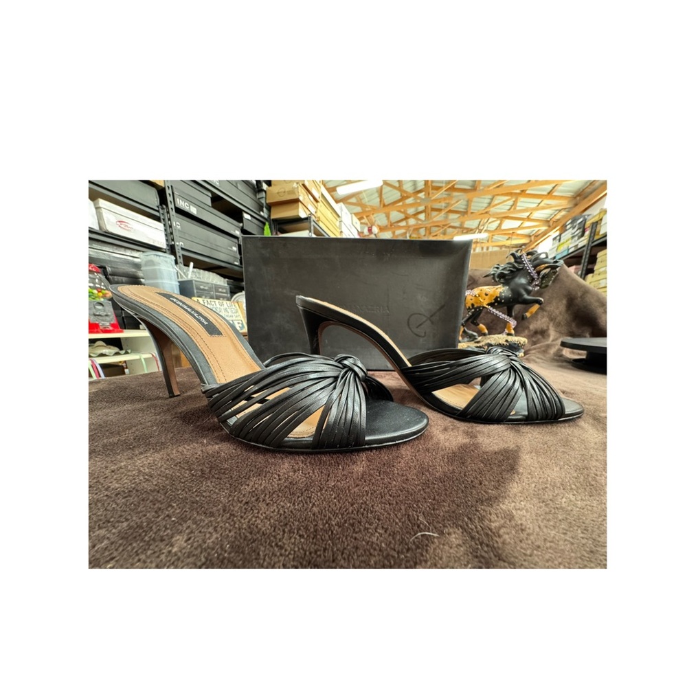 Elegant BCBG Black Women's Heels 39.5/9.5
